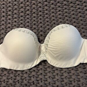 Victoria's Secret White with lace Strapless Bra